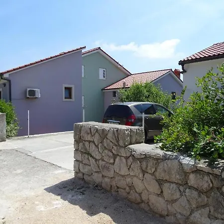 Losinj Apartman *