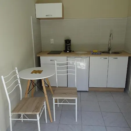 Losinj Apartment *