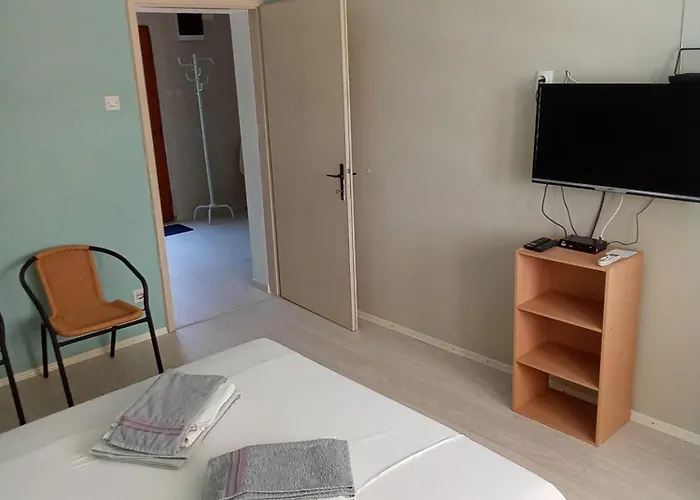 Losinj Apartman *